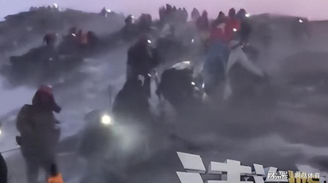 区离奇身亡全过程曝光网友评价两极分化pg电子模拟器电脑版25岁男子四川景(图17)